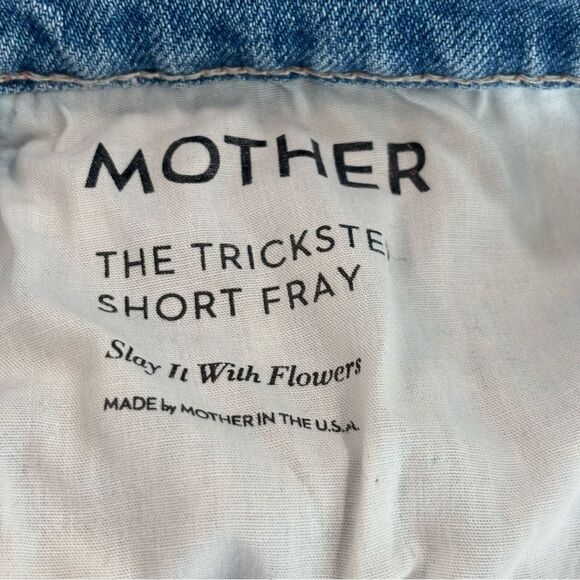 Mother The Trickster Fray Hem Biker Denim Shorts in Slay It With Flowers 26 - Picture 5 of 11